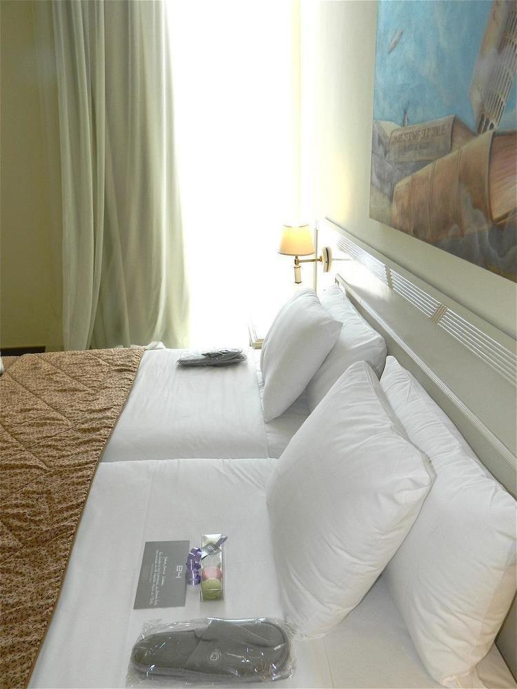 B4 Park Hotel